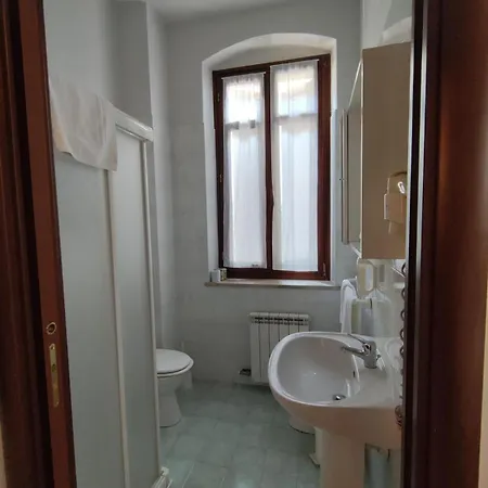 Clara Bed & Breakfast